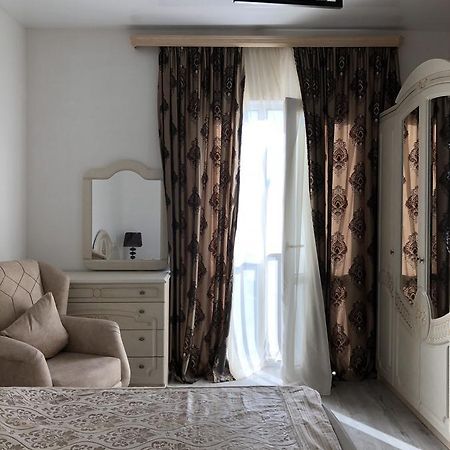 Lilu Hotel Tbilisi ภายนอก รูปภาพ